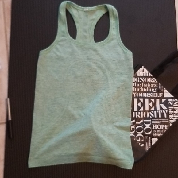 lululemon athletica Tops - Lululemon Swiftly Tech Racerback Tank